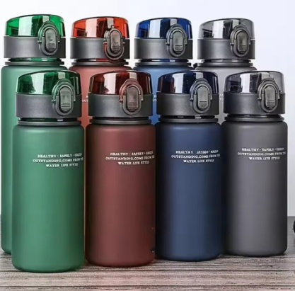 Leak-free sports water bottle, portable for travel and hiking. My favorite beverage bottle is 400ml and 560ml